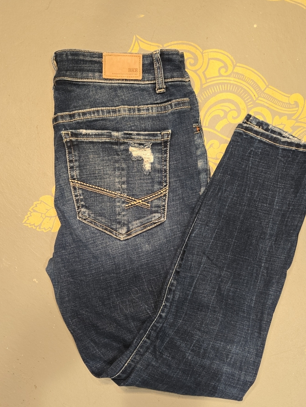 BKE Women’s Dark Blue Skinny Distressed Jeans